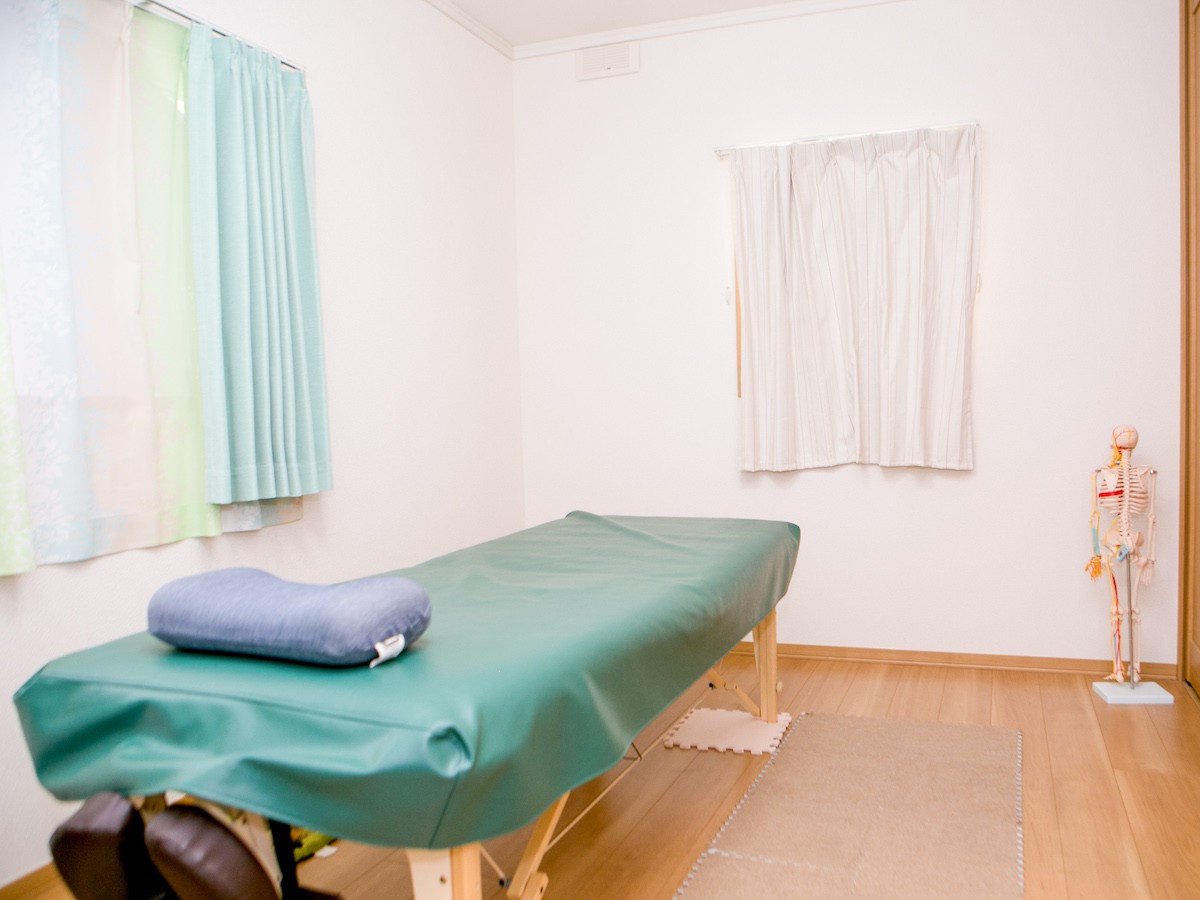 清潔で綺麗な施術室